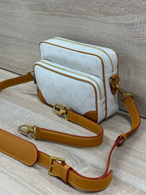 Сумка Louis Vuitton 29200