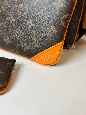 Сумка Louis Vuitton 22296