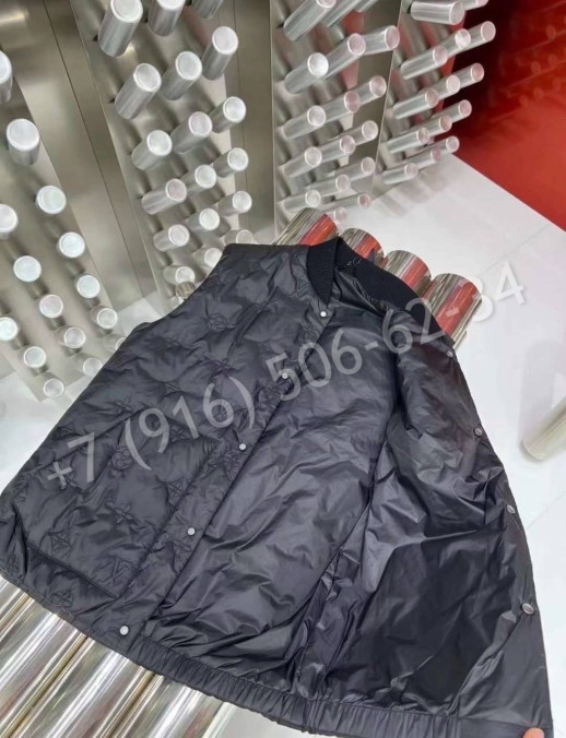 Жилетка Louis Vuitton 22872