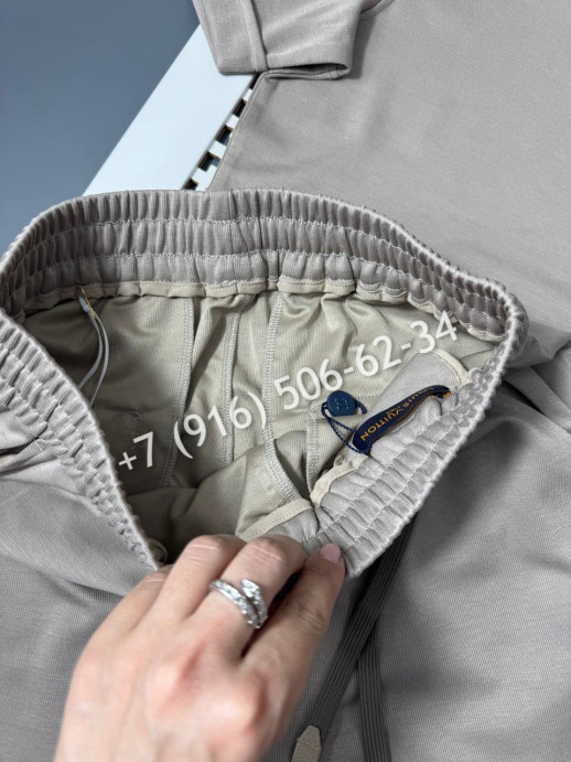 Костюм Louis Vuitton 15629 2