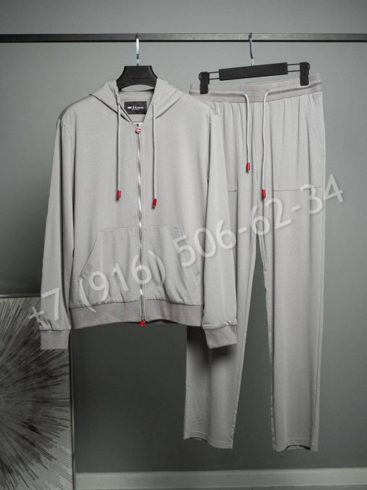 Прогулочный костюм KITON 29339