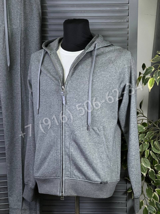 Прогулочный костюм Tom Ford 21360