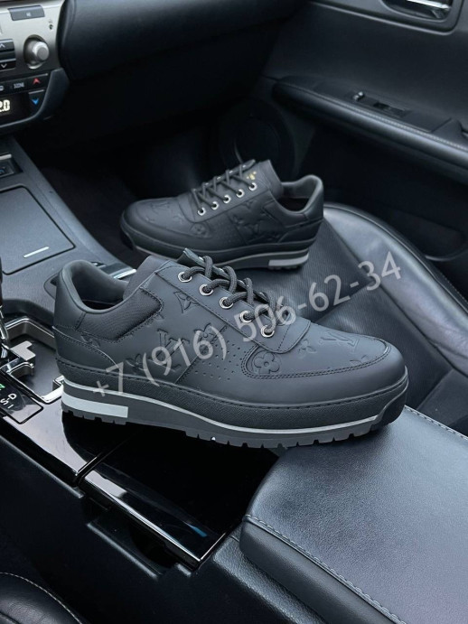 Кроссовки Louis Vuitton 6500