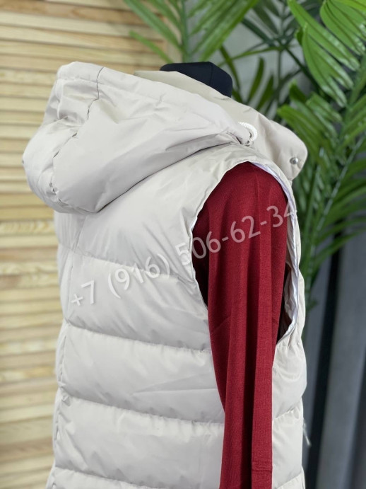 Жилетка Brunello Cucinelli 7013