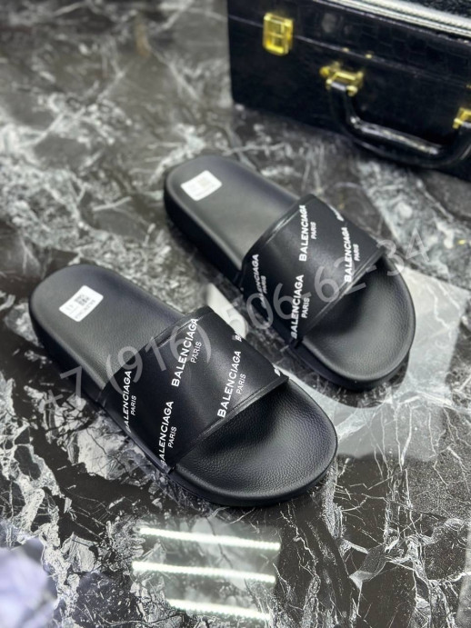 Тапочки Balenciaga 19366
