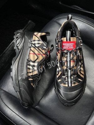 Кроссовки Burberry 6501