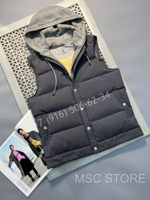 Жилетка Brunello Cucinelli 8710