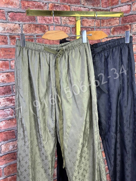 Спортивные штаны Louis Vuitton 23280