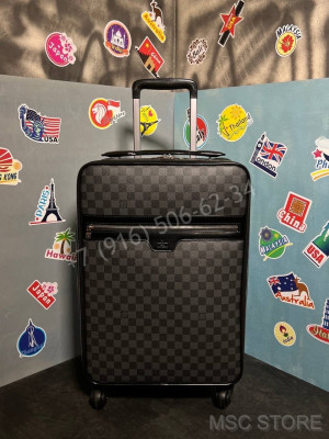 Чемодан Louis Vuitton 10073