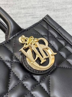 Сумка Dior medium 34319