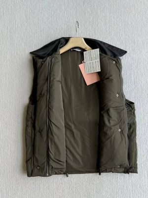 Жилетка Miu Miu 10588