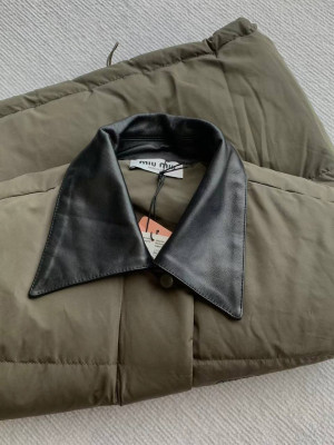 Жилетка Miu Miu 10588