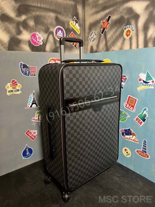 Чемодан Louis Vuitton 10074