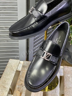 Лоферы Louis Vuitton 10069
