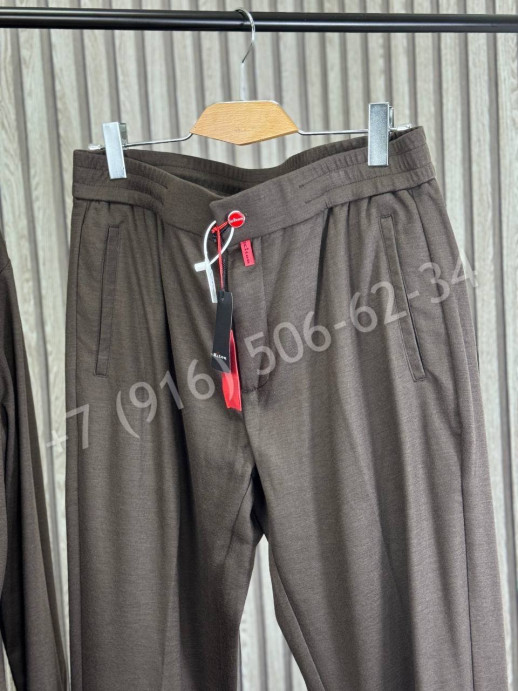 Прогулочный костюм KITON 31453