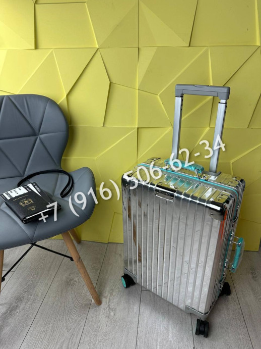 Чемодан Rimova 34831 1