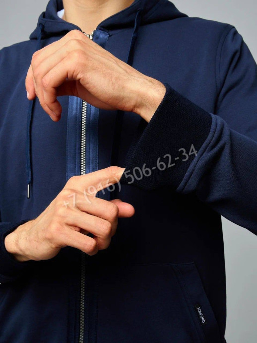 Прогулочный костюм Tom Ford 34049