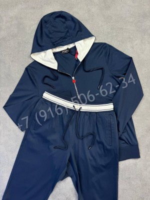 Прогулочный костюм KITON 32056