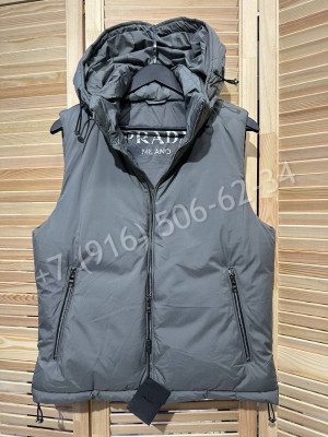 Жилетка Prada 22067
