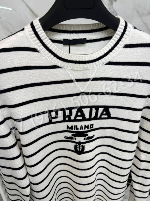 Свитер Prada 24539