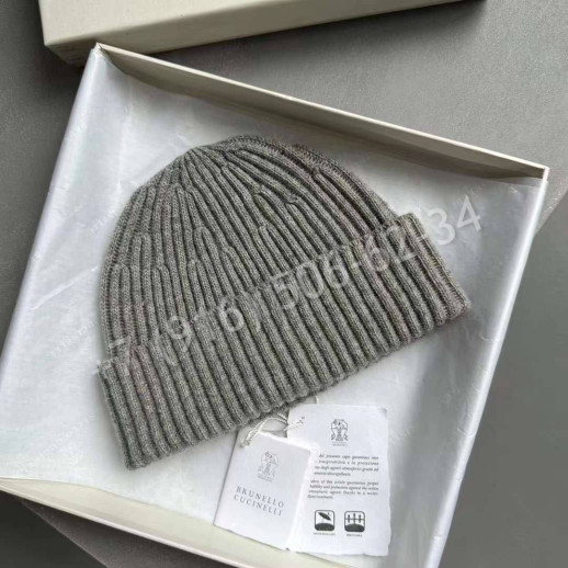 Шапка Brunello Cucinelli 22412
