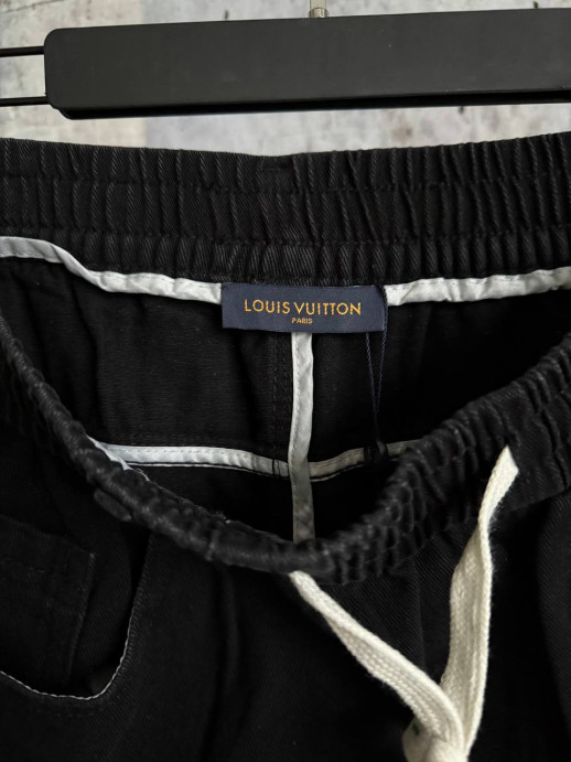 Джинсы Louis Vuitton 15228