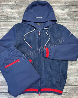 Прогулочный костюм KITON 14094