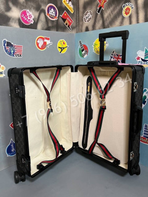 Дорожный чемодан Gucci 18004