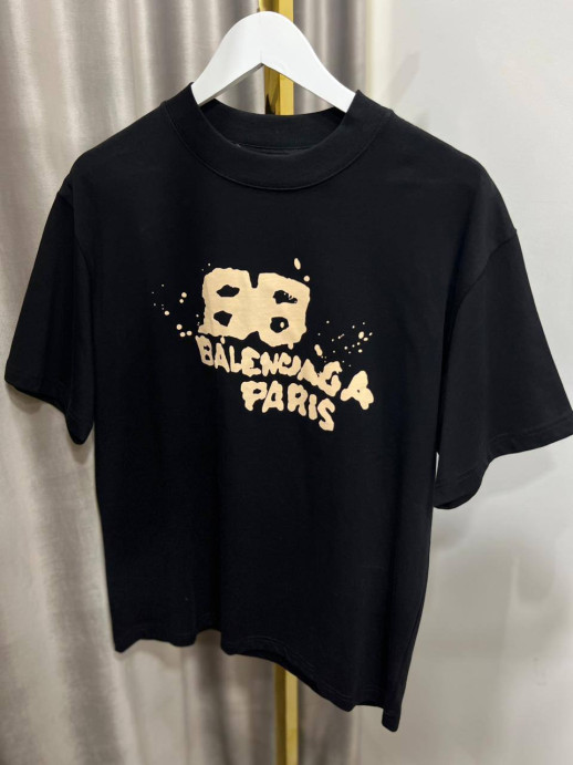 Футболка BALENCIAGA 19670
