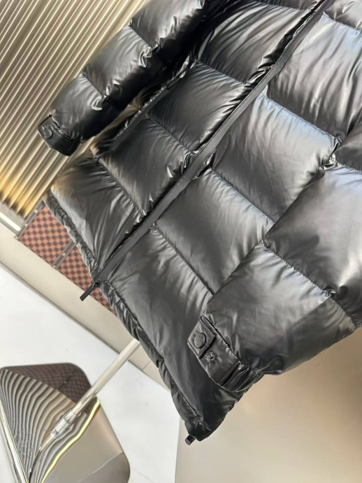 Куртка Prada 6406