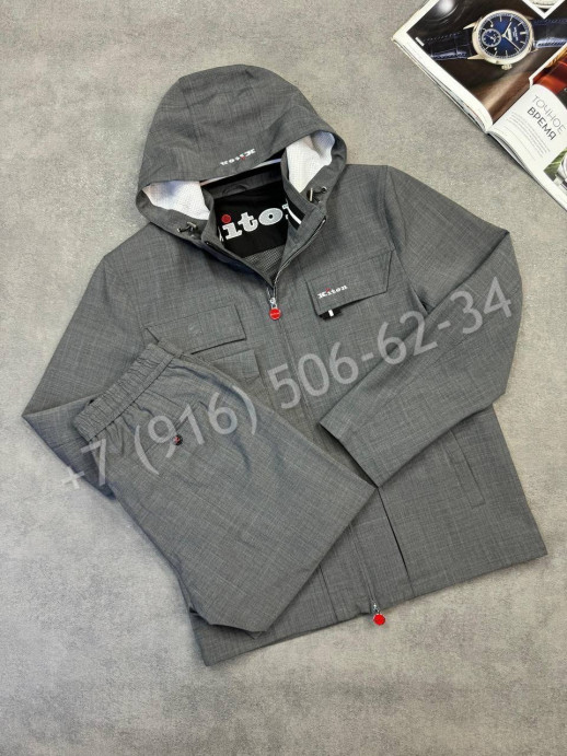 Прогулочный костюм KITON 32059