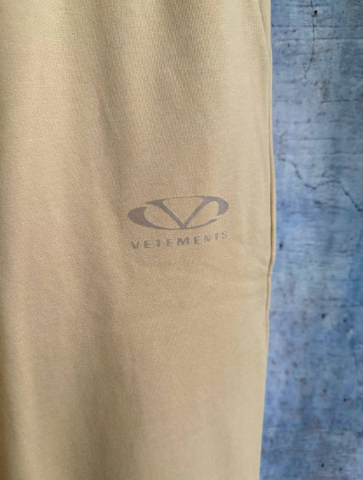 Брюки Vetements 19213