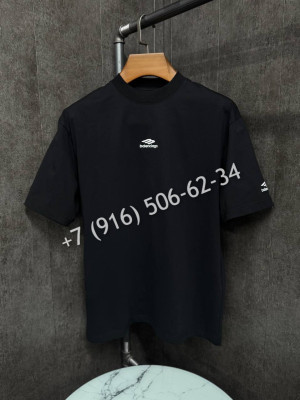 Футболка Balenciaga 29397 1