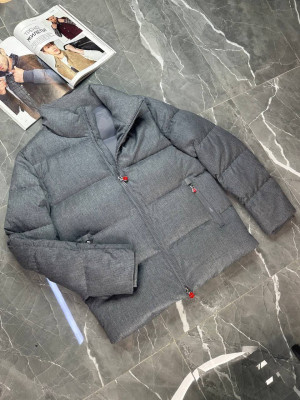 Легкий пуховик Kiton пух/перо 22168