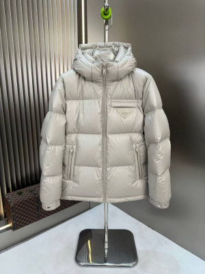 Куртка Prada 6408