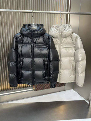 Куртка Prada 6408