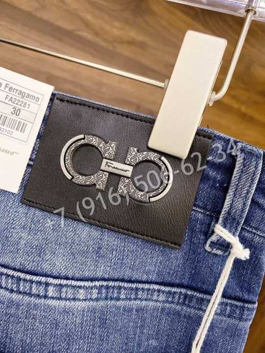 Джинсы Salvatore Ferragamo 5786