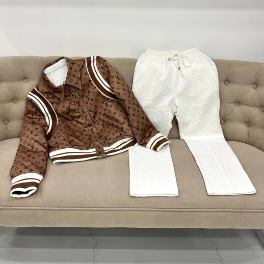 Костюм двусторонний Louis Vuitton 12884