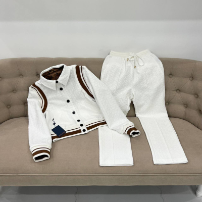 Костюм двусторонний Louis Vuitton 12884