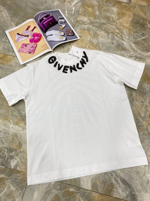 Футболка Givenchy 2373