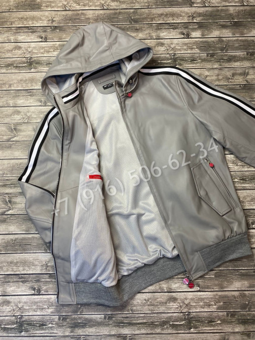 Кожаная куртка Kiton 6098