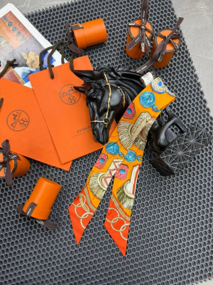 Твилли HERMES на сумку 34736