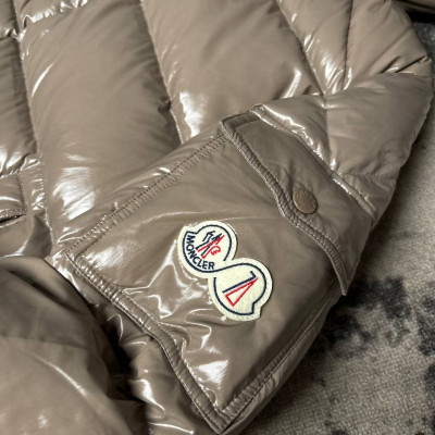 Пуховик Moncler 21098