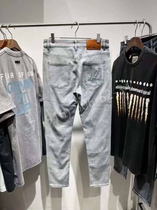 Джинсы Louis Vuitton 12160