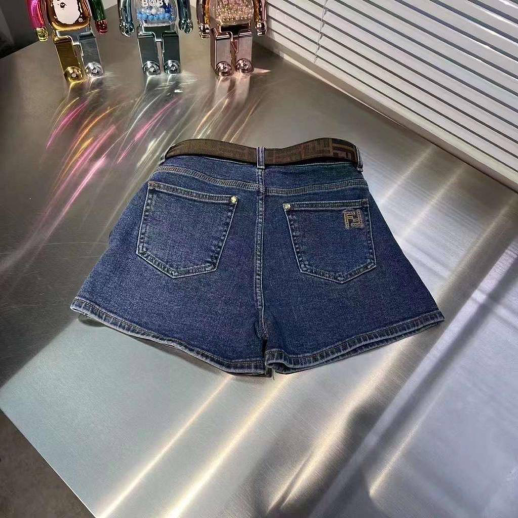 Шорты Fendi 13702