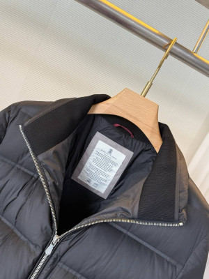 Пуховик Brunello Cucinelli 16012