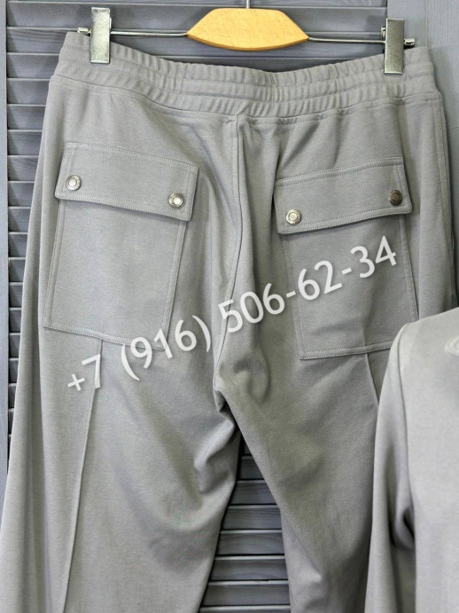 Прогулочный костюм Tom Ford 21602 1