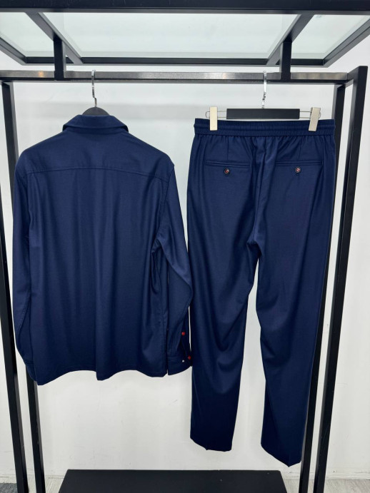 Костюм прогулочный из тонкого кашемира Kiton 17552