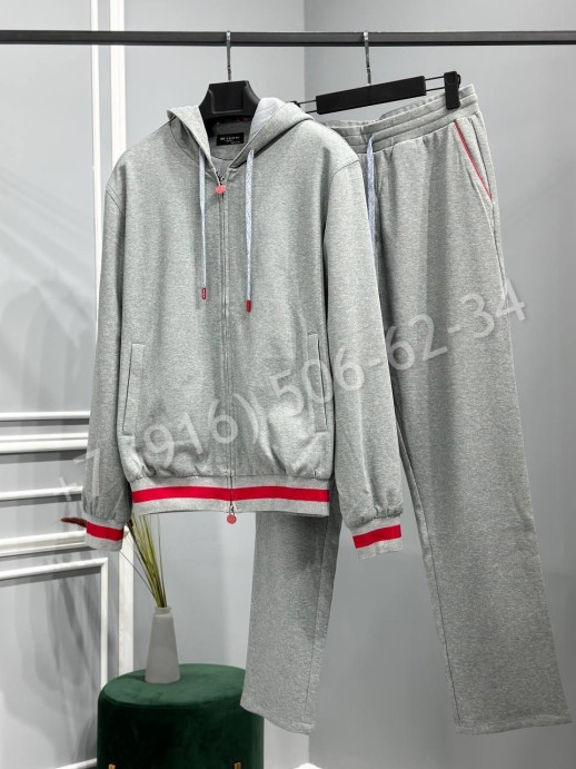 Прогулочный костюм KITON 18675