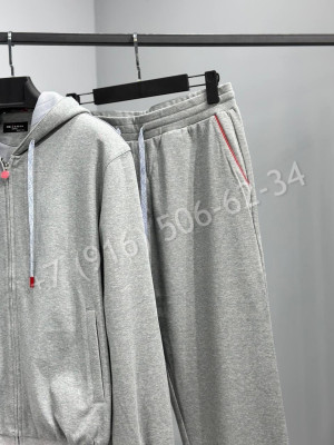 Прогулочный костюм KITON 18675